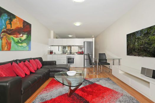 17/107-111 Oxford St