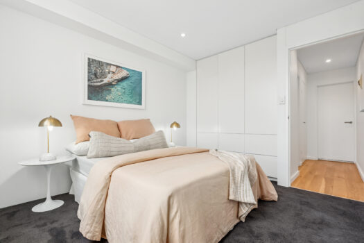 18/120A Clovelly Road